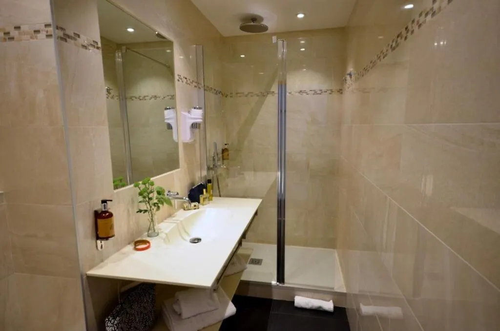Hotel Escaletto Aix-en-Provence 3*,